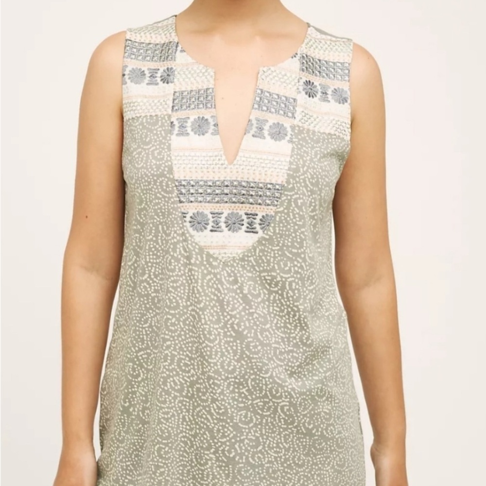 Elegant Green Patterned Women's Top